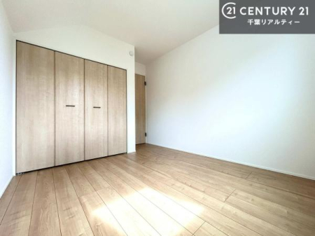 �m�� ���[���[�����Ă��邩�炱���A�������͂����L�X�B�|����Еt�������N�ɂȂ�A���S�n�̗ǂ���炵�������܂��B