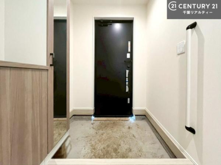 ���� ���ċA���Ă��Ă��A�������܁I�����������Ȃ�A�D�����}������Ă�����ԂɂȂ��Ă��܂��B
���邭��������錺�ւł��I