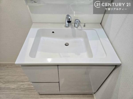 ���ʑ�E���ʏ� �g�Ȃ�𐮂�����ʏ��́A���������厖�ł��I������̐������̂��镵�͋C�����o�I�C�����悭���g�����������܂��B