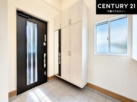 ���� �~���[�t���V���[�Y�{�b�N�X�t���ŁA���ւ��Еt�����|�������₷���ł��I
�X�b�L���������ւŌ˂��J�����u�ԁA�������̂���S�n������Ԃ��o�}���Ă���܂��B