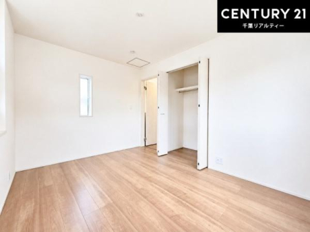 �q������ ���[�͂̂��鋏���ł��B����������������L�X�Ǝg���ċC�������ǂ��ł��I
�L���C�Ȗ��邢�������ŉ߂����̂́A�X�ɂ̂�т�������ł��܂��ˁI