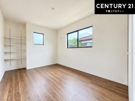 �m�� �V���v���Ƀf�U�C������Ă��邽�߁A�Ƌ��I�т܂���I
���C�ɓ���̉Ƌ��u���Ă��낰���Ԃ���邱�Ƃ��ł��܂��B