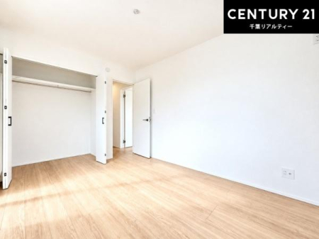 �q������ ���[�͂̂��鋏���ł��B����������������L�X�Ǝg���ċC�������ǂ��ł��I
�L���C�Ȗ��邢�������ŉ߂����̂́A�X�ɂ̂�т�������ł��܂��ˁI