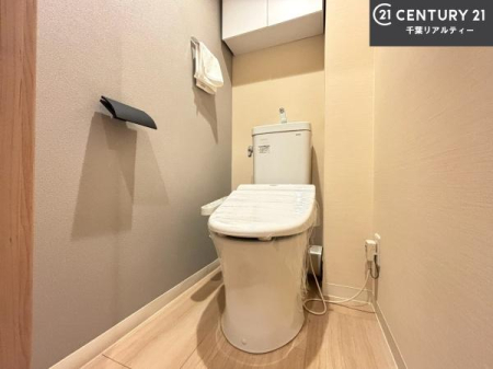 �g�C�� �������֍��ɂ��A�~��͕֍����g�����ł���̂ŗ₽���֍��ɍ��炸�ɍςފ������d�l�ł��I