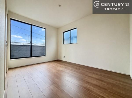 �Q�� �o���R�j�[�ɖʂ��Ă���m���ł��B���邭�����肪����A���C����������ł��܂��I���N���āA�O�ɏo�Ĕw�L�т����[�ċz�����ǂ������}������邱�Ƃ��ł��܂��B