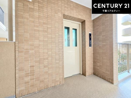 ���̑����p�� �G���x�[�^�[�����ŁA���X�̈ړ������K�B
�����̓��₨�ו��̑������ł��A�X���[�Y�ɂ��A��������܂��I
