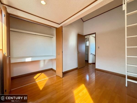 �q������ ���[�͂̂��鋏���ł��B����������������L�X�Ǝg���ċC�������ǂ��ł��I
�L���C�Ȗ��邢�������ŉ߂����̂́A�X�ɂ̂�т�������ł��܂��ˁI