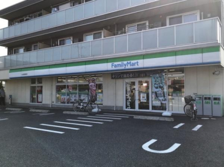 ���ӊ� �y�R���r�j�z�t�@�~���[�}�[�g���R���n��O�X�F85m