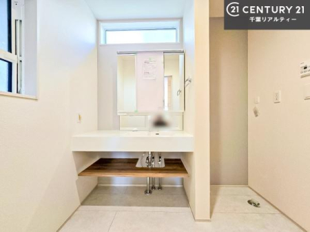���ʑ�E���ʏ� �I�[�v���^�C�v�̐��ʑ�́A�������ōa���Ȃ�������ꂪ���₷�����͓I�Ȑ��ʑ�ł��I�����̐g�x�x�����K�I