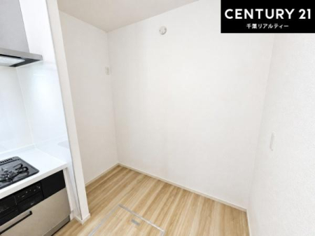 ���̑� ���낢��Ȃ���]���������܂�����A���q�l�̂��v�]���ǂ��ǂ������������������B
���Ђ̐��X�^�b�t���e�ؒ��J�ɂ������������܂��I