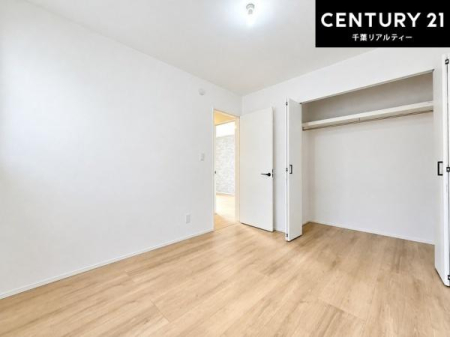 �q������ ���[�͂̂��鋏���ł��B����������������L�X�Ǝg���ċC�������ǂ��ł��I
�L���C�Ȗ��邢�������ŉ߂����̂́A�X�ɂ̂�т�������ł��܂��ˁI