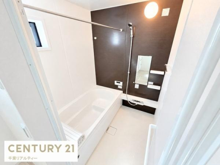 ���� �������������l�̕��͋C�̃o�X���[���́A�����o�Ă��ăo�X�^�C�����[���I
���d���撣���Ă��邲�J���ɂ��D�݂̍���̓����܂����āA�y����ł݂Ă͂������ł��傤���H