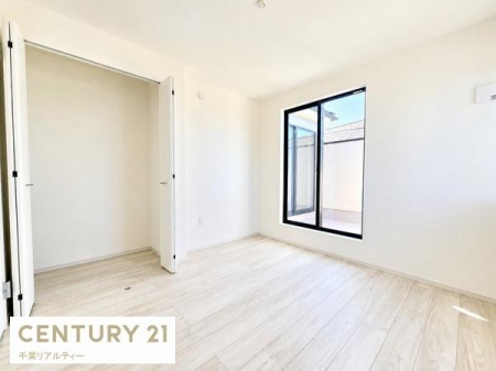 �q������ ���[�͂̂��鋏���ł��B����������������L�X�Ǝg���ċC�������ǂ��ł��I
�L���C�Ȗ��邢�������ŉ߂����̂́A�X�ɂ̂�т�������ł��܂��ˁI