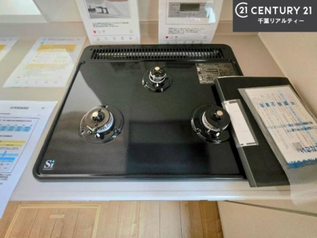 �L�b�`�� �R�����͎O������̂ł������̓����i�s���ł��܂��B
�������O�����t���ł��B�����X�y�[�X���L�X���Ă���׍�Ƃ����₷���I�g�����肪�ǂ��V�X�e���L�b�`���ł��I