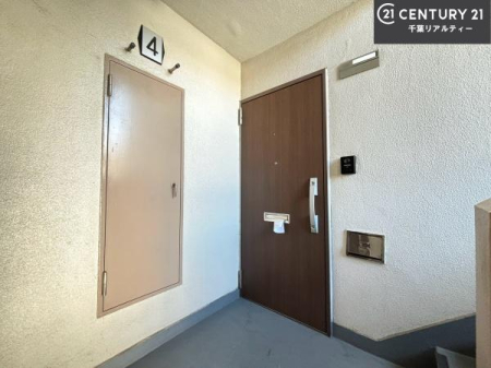 ���̑� �u���̕����C�ɂȂ�I�v�u�������Ăǂ�ȏ��H�v�u�����Əڂ����m�肽���I�v�Ǝv������A���C�y�ɂ����k���������B