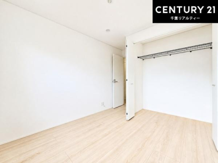 �q������ ���[�͂̂��鋏���ł��B����������������L�X�Ǝg���ċC�������ǂ��ł��I
�L���C�Ȗ��邢�������ŉ߂����̂́A�X�ɂ̂�т�������ł��܂��ˁI