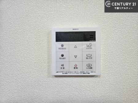 ���̑����� �{�^���̃X�C�b�`�⎩���ł����C�̏������������߁A�킴�킴��������ꂽ��p���������肷��K�v���Ȃ��֗��ł��ˁI