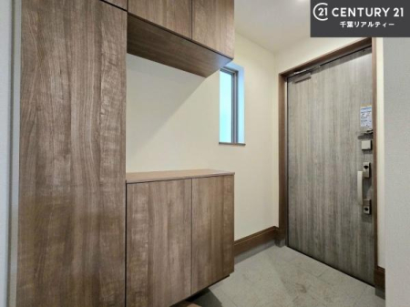 ���� ���ċA���Ă��Ă��A�������܁I�����������Ȃ�A�D�����}������Ă�����ԂɂȂ��Ă��܂��B
���邭��������錺�ւł��I