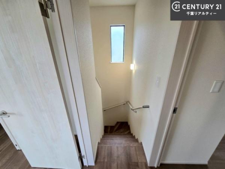 ���̑����� �K�i�͖��邭�萠������Ă��܂��I���q�l�₲�N�z�̕������S���Ă����p�����܂��ˁI
