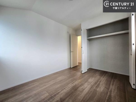 ���r���O�ȊO�̋��� ���邭���ʂ��̗ǂ������ł��B�u�V���v���v�Ƀf�U�C�����ꂽ�����B���R�x�������̂ŉƋ�⃌�C�A�E�g�ł��D�݂̋�Ԃ�n��グ���܂��B�����x�A���n�ɂĂ��m�F���������B