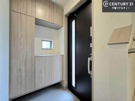 ���� ���ċA���Ă��Ă��A�������܁I�����������Ȃ�A�D�����}������Ă�����ԂɂȂ��Ă��܂��B
���邭��������錺�ւł��I