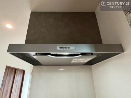 �L�b�`�� ���C���o�b�`���ł��I
�������ȃL�b�`���Œ����^�C�����y�����Ȃ肻���ł��ˁI